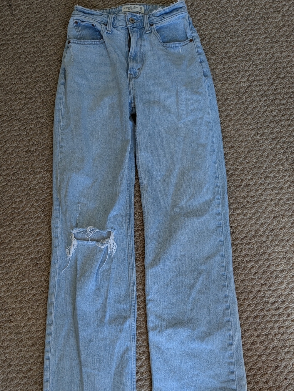 Abercrombie & Fitch Light Blue High-Rise 90's Relaxed Jeans